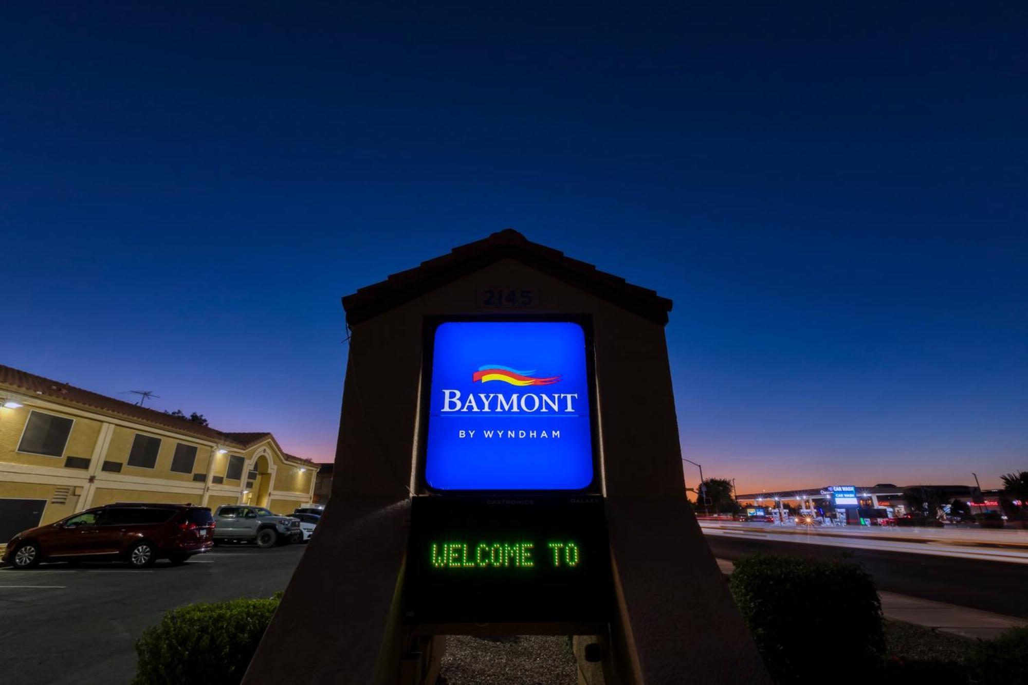 Baymont By Wyndham Casa Grande Hotell Exteriör bild